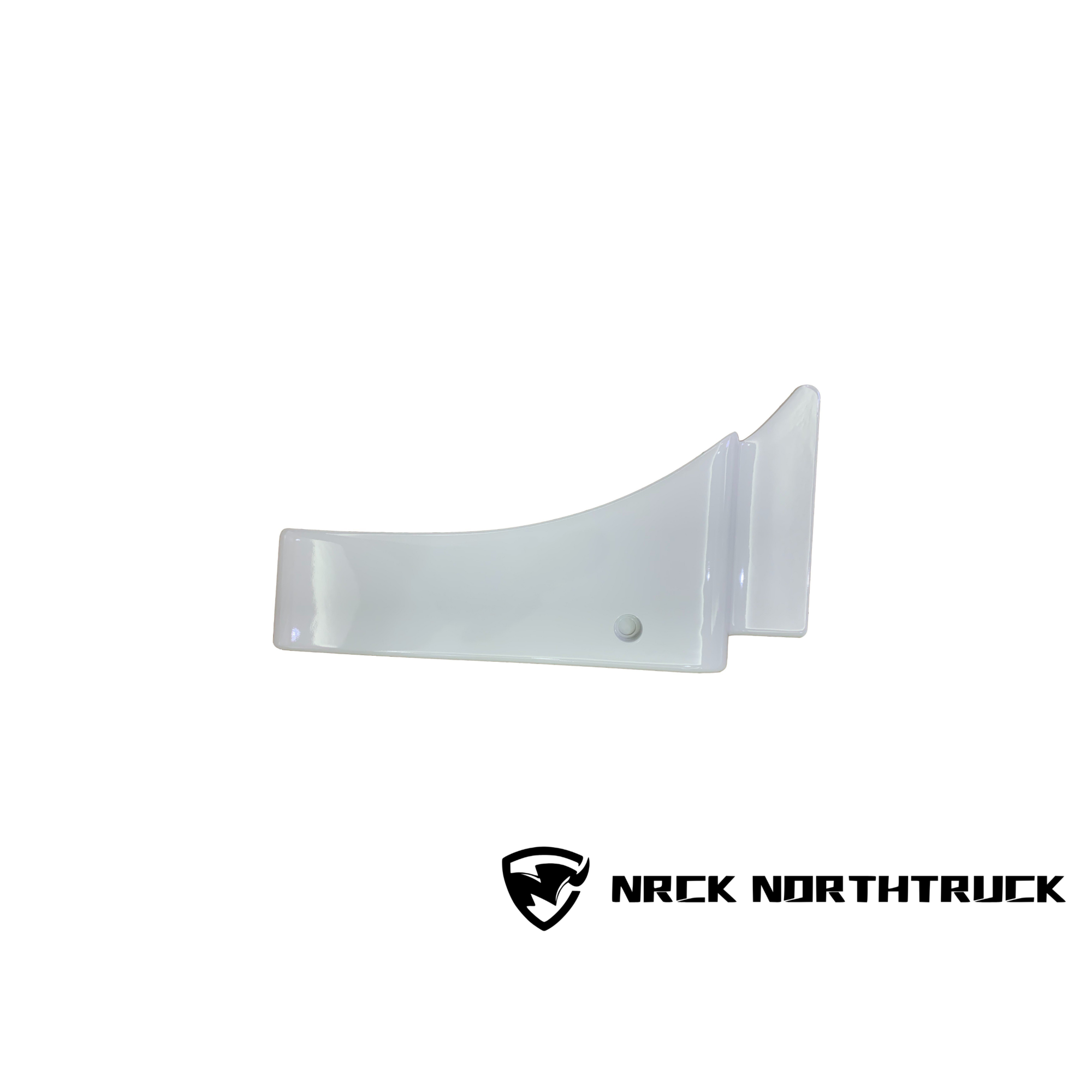 Накладка крыла боковая левая