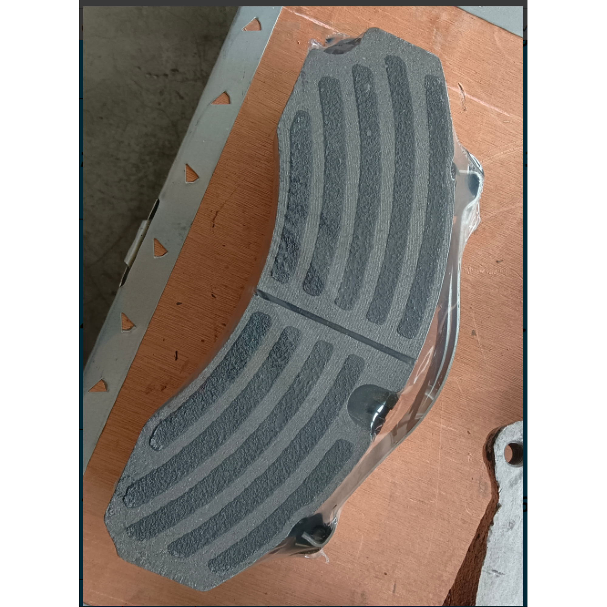 Колодка тормозная задняя тягач (4 шт)