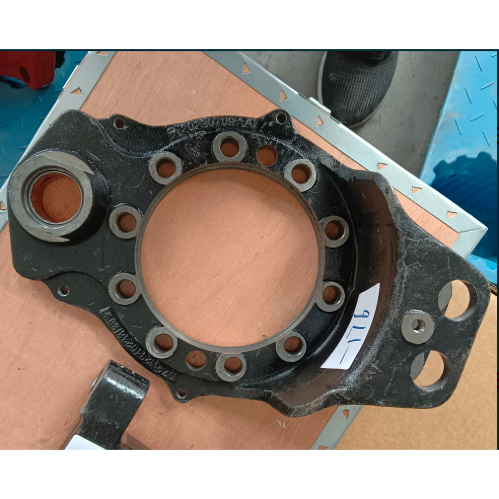 Суппорт задний (левый) Х3000 (D=16mm) 